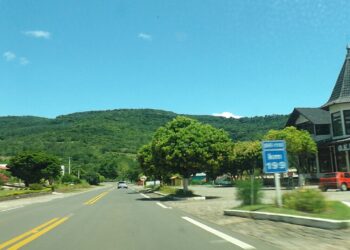 Ambientes acolhedores que transformam cada café em um momento memorável - Créditos : commons.wikimedia.org