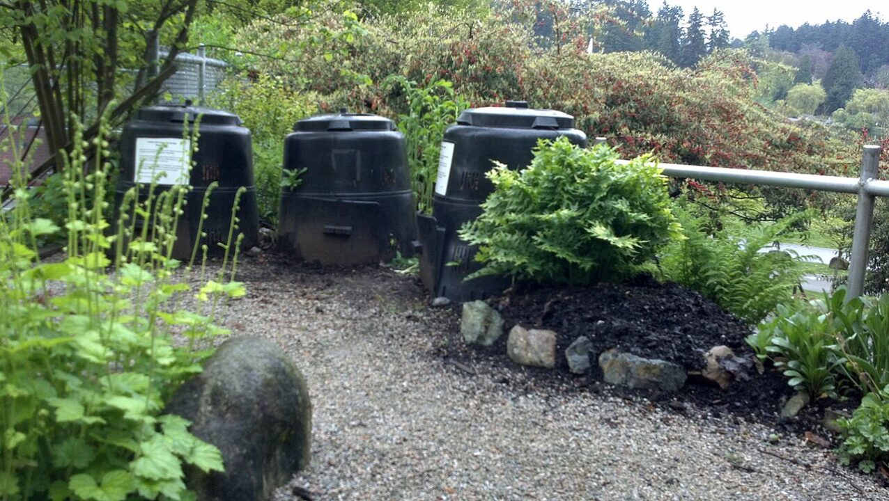 Como fazer adubo caseiro do jeito mais fácil