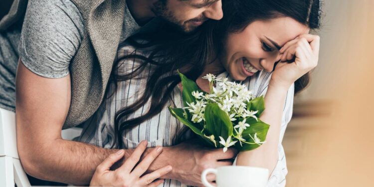 Experiência afetiva que promove autoconhecimento e crescimento emocional - Créditos: depositphotos.com / ArturVerkhovetskiy