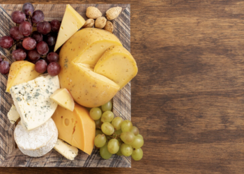 5 passos para montar sua tábua de frios para arrasar no fim de ano. Foto: FreePik