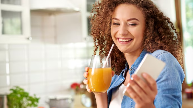 O brasileiro está bebendo cada vez menos álcool. Foto: FreePik