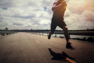 Como a corrida ajuda a combater a ansiedade. Foto: FreePik