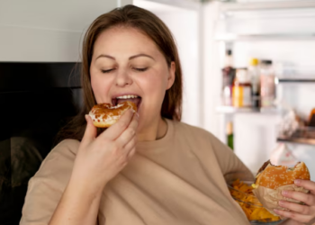 Qual é a relação entre o estresse e a fome? Foto: FreePik