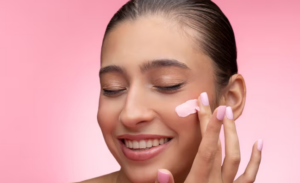 Pequenas escolhas no dia a dia podem diminuir resíduos, economizar recursos e trazer mais bem-estar. Foto: FreePik