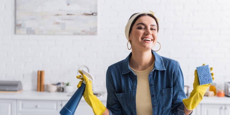 Estratégias de priorização que mantêm a casa higienizada de forma eficiente - Créditos: depositphotos.com / HayDmitriy