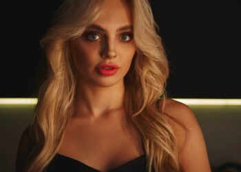 Construção de aparência sofisticada baseada em harmonia estética e consumo racional - Créditos: depositphotos.com / AllaSerebrina