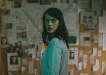 Investigação jornalística que expõe traumas e verdades ocultas. - Créditos: Netflix