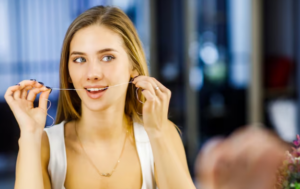 Pequenos ajustes na rotina evitam problemas que só aparecem no longo prazo. Foto: FreePik