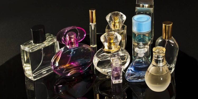 Os 3 perfumes femininos mais procurados do mundo