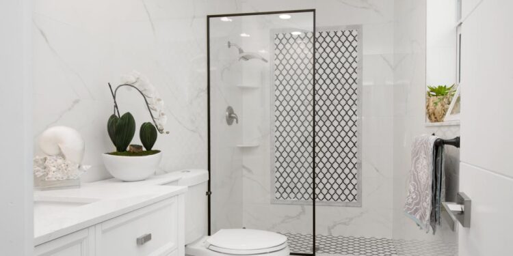 O método mais rápido para limpar o box do banheiro sem esforço