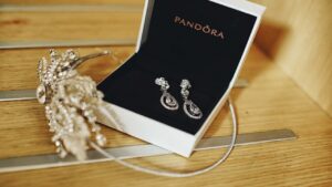 Como armazenar joias para que durem a vida toda