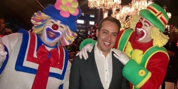 quem é rinaldi faria