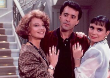 resumo de rainha da sucata