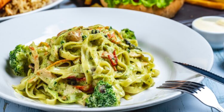 receita de macarrão cremoso