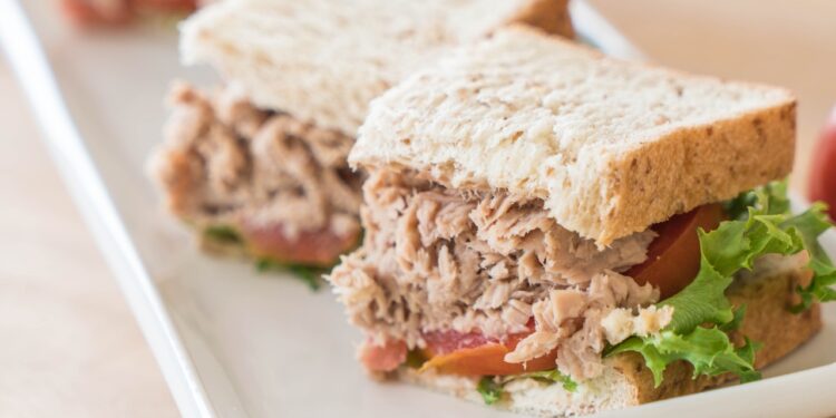 Receita de sanduíche de atum