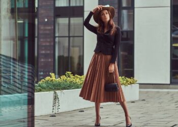 Design atemporal reforçando a presença feminina em composições modernas - Créditos: depositphotos.com / fxquadro