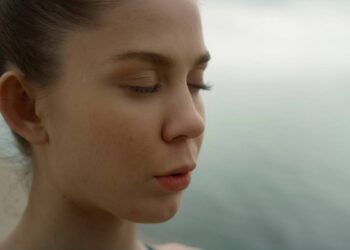 Respirando fundo, soltando o que pesa, encontrando a própria paz - Créditos: depositphotos.com / stockbusters