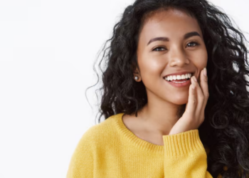 Checklist do sorriso impecável. Foto: FreePik