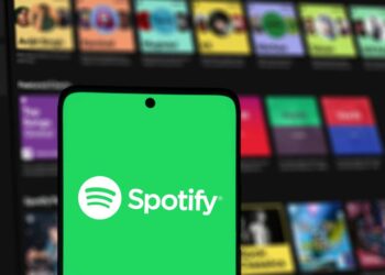 Experiência sonora aprimorada com recursos ocultos que transformam cada playlist - Créditos: depositphotos.com / Mojahid_Mottakin