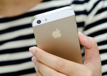 Recursos inteligentes do iPhone que simplificam tarefas do dia a dia. - Créditos: depositphotos.com / mingman