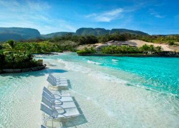 Piscina de ondas em Caldas Novas - Créditos: commons.wikimedia.org