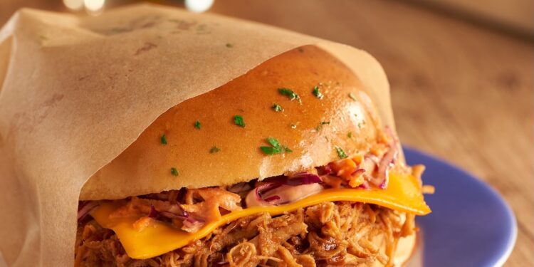 Receitas práticas e saborosas funcionam bem tanto no almoço quanto no jantar. Foto: Claybom