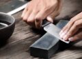 Truques simples para afiar a faca em casa