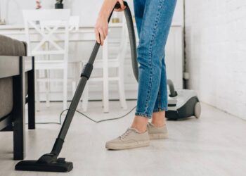 O jeito certo de limpar o filtro do aspirador de pó