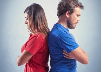 O que é phubbing, o hábito que está acabando com muitos relacionamentos