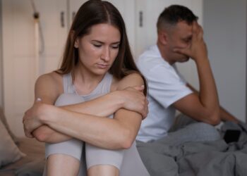 sinais de relacionamento abusivo