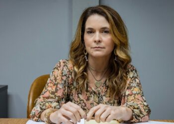 Filipa fica com quem em Dona de Mim