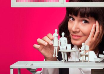 Com episódios de 30 minutos, esta série mostra que dá para se divertir com a inveja alheia