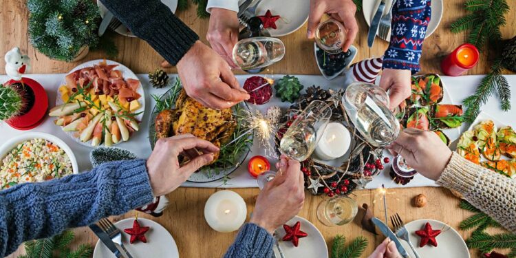 Como proteger o estômago dos excessos das festas de fim de ano