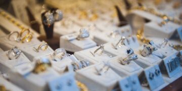 Como avaliar e cuidar de cristais e pedras preciosas