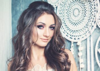 Estilo natural chic que combina elegância discreta com conforto diário. - Créditos: depositphotos.com / Artmim