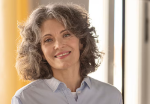 Nunca é tarde! Desempenho mental atinge pico aos 55 anos. Foto: FreePik