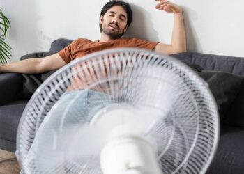 Como limpar seu ventilador para prevenir alergias no verão