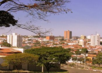 Espaços culturais e áreas verdes que fazem diferença no dia a dia - Créditos : commons.wikimedia.org