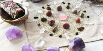 Energia de pedras que favorece oportunidades e prosperidade. - Créditos: depositphotos.com / shutterbug68