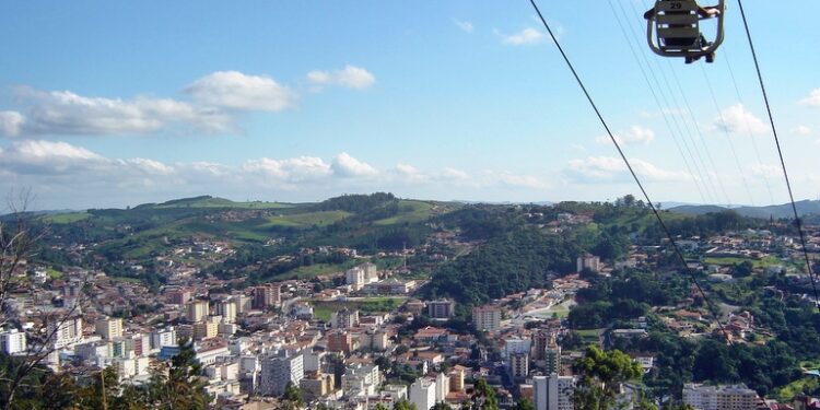 Opção prática para viagens curtas a partir de São Paulo e Campinas - Créditos commons.wikimedia.org