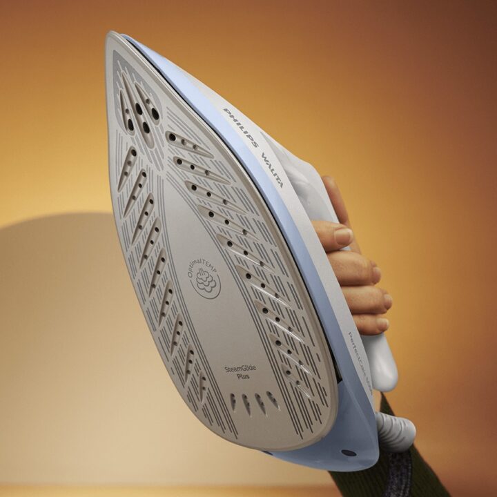 "Preferi ele ao invés das passadoras à vapor porque o controle da temperatura e vapor parece melhor", fala Renata Rode. Foto: Divulgação.