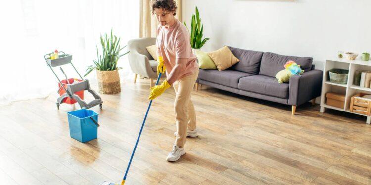 Arrumar a casa não deveria cansar tanto. Estas dicas simples vão te ajudar arrumar sua casa sem estresse