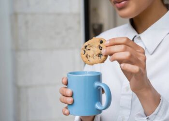 Siga estas dicas para não beliscar entre as refeições e manter o foco na dieta em 2026