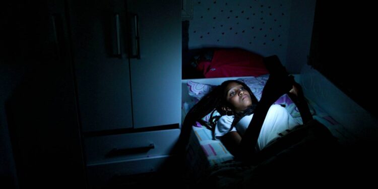 O erro comum no autocuidado noturno que deixa o corpo sempre cansado