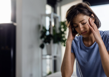Mais de 12 fatores podem influenciar sua dor de cabeça. Foto: FreePik