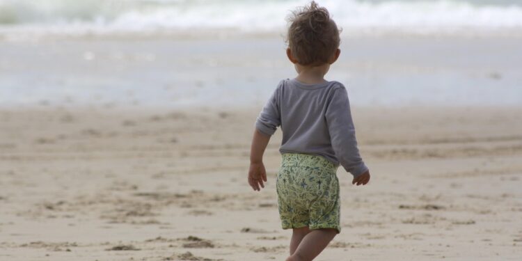 "Bebê no carrinho pode causar a falsa sensação de segurança", diz a Dra. Maria de Fátima Mota, Coordenadora de Pediatria do Hospital Saint Patrick. Foto Ilustrativa: Pixabay.