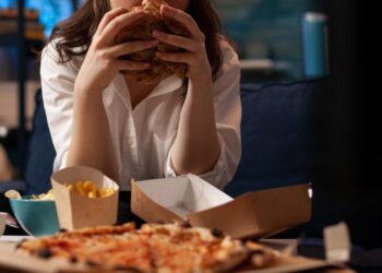 fome ou compulsão alimentar