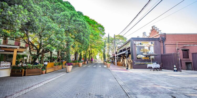 Dias tranquilos e fotos lindas o destino perfeito - Créditos: depositphotos.com / paulobaqueta