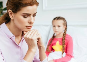 Aprenda a romper com padrões de cobrança e supere sem traumas o sentimento de culpa materna