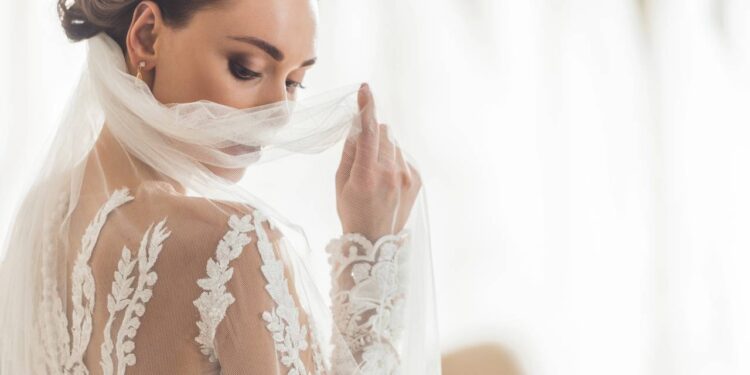 As unhas que serão tendências para noivas em 2026